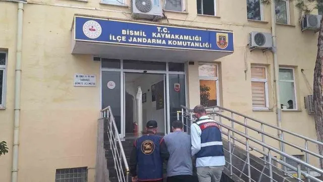 Bismil’de 12 Suçtan Aranan Hükümlü Operasyonla Yakalandı