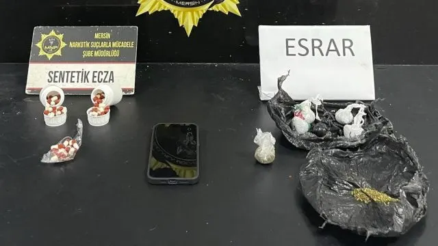 Mersin'de Uyuşturucu Operasyonunda F.d. Tutuklandı Mersin'de Uyuşturucu Operasyonunda F.d. Tutuklandı