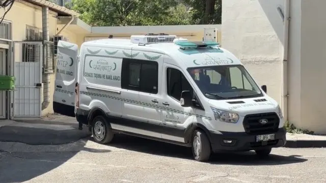 Nizip'te Teras Katından Düşen 4 Yaşındaki Çocuk Yaşamını Yitirdi