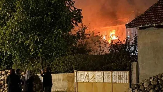 Şuhut'ta Müstakil Evde Yangın Paniği