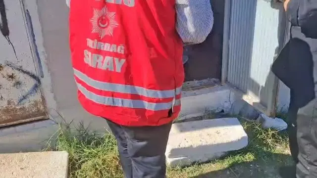 Güvercin Kümesindeki Aramada 392 Gram Amfetamin Emdirilmiş Tütün Bulundu Güvercin Kümesindeki Aramada 392 Gram Amfetamin Emdirilmiş Tütün Bulundu