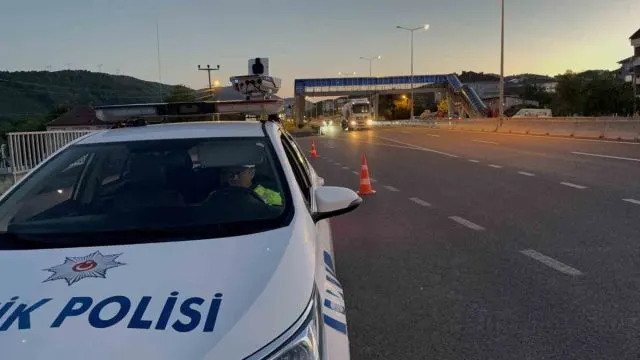Düzce’de Bir Haftada 913 Sürücüye Trafik Cezası