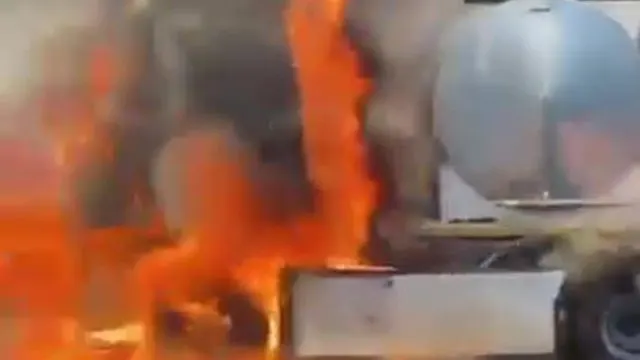 Adana'da Tag Otoyolunda Tır Yangın Sonrası Kullanılamaz Hale Geldi
