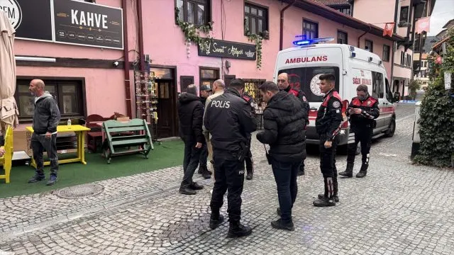 Kütahya'da İ̇ş Yerindeki Bıçaklı Saldırıda Nalan Temelkıran Hayatını Kaybetti