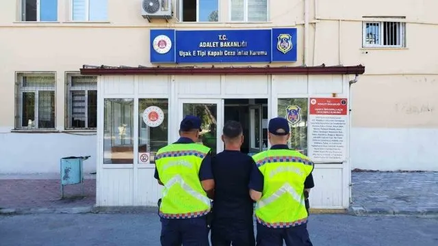 Uşak’ta Eylül Ayında Aranan 25 Hükümlü Yakalandı Uşak’ta Eylül Ayında Aranan 25 Hükümlü Yakalandı
