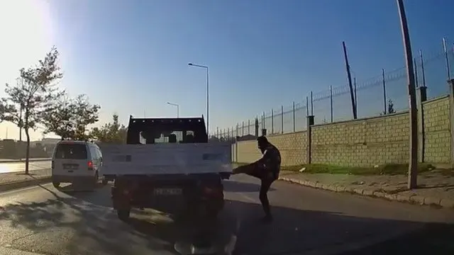Konya'da Kamyonete Tekme Atan Sürücüye 180 Bin Lira Ceza