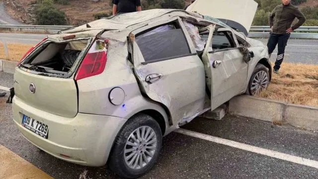 Çine'de Refüje Çarpan Otomobil Takla Attı: 4 Yaralı