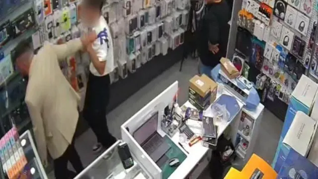 Eskişehir’de Dükkâna Sığınan 15 Yaşındaki Çocuk Darp Edildi