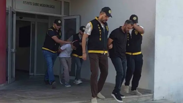 Adana’da Şafak Baskınıyla Aranan 4 Hükümlü Yakalandı