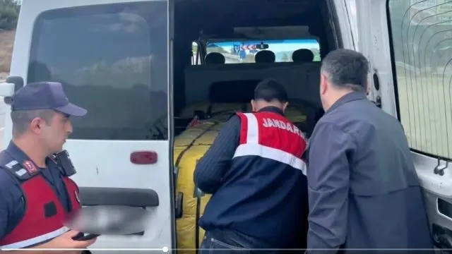 81 İ̇lde Düzensiz Göç Denetimi: 230 Kişi Yakalandı