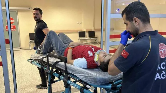 Adıyaman'da Elektrikli Bisiklet Devrildi: 1 Kişi Yaralandı