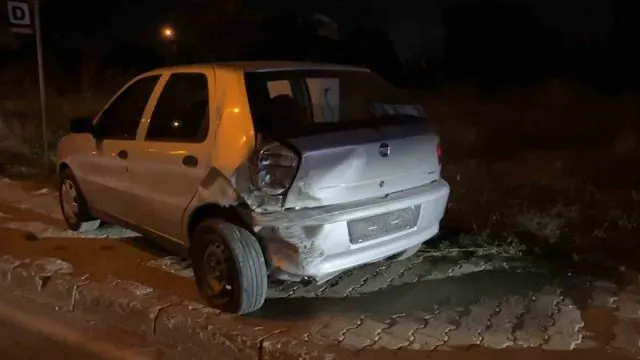 Eskişehir Aşağı Söğütönü'nde İki Araç Çarpıştı