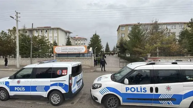 Karaman'da Okul Çevrelerinde 404 Kişi Sorgulandı