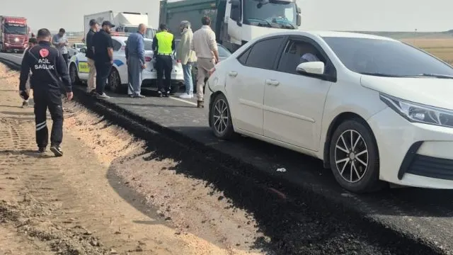 Çınar’da Üç Araçlı Zincirleme Kazada 7 Kişi Yaralandı
