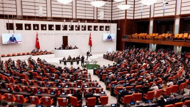 Ayhan Barut’tan Memurlara İki Kez İkramiye Teklifi Ayhan Barut’tan Memurlara İki Kez İkramiye Teklifi