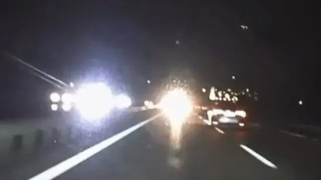 Bursa Otobanında Ters Yönde İlerleyen Otomobil Kamerada