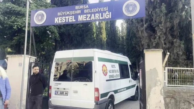 Bursa Kestel'de Arkadaşını Öldüren Şüpheli Yakalandı Bursa Kestel'de Arkadaşını Öldüren Şüpheli Yakalandı