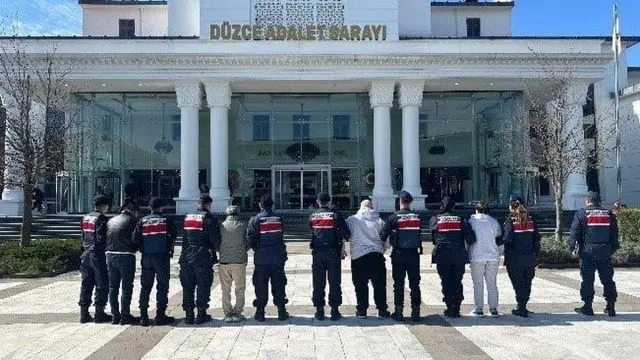 Yapay Zeka Reklamlarıyla Borsa Dolandırıcılığına 5 İlde Operasyon