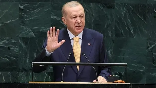 Erdoğan'dan Türk Diline Sahip Çıkma Vurgusu