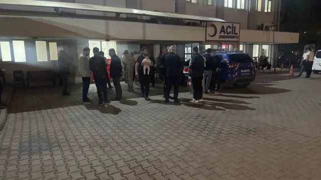 Kayabağlar'da Yemek Sonrası 25 Kişi Hastaneye Kaldırıldı