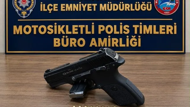 Kırıkhan'da Motosikletten Ruhsatsız Tabanca Çıktı