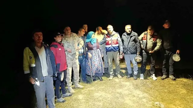 Büyükorhan’da Kayıp Olan Fatma Aybey Ormanlık Alanda Bulundu Büyükorhan’da Kayıp Olan Fatma Aybey Ormanlık Alanda Bulundu
