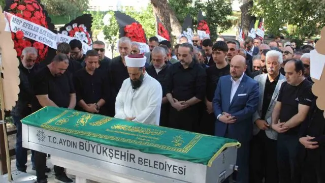 Bülent Tezcan Olayıyla Gündeme Gelen Alparslan Sargın Aydın’da Toprağa Verildi