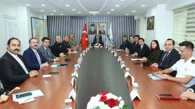 Artvin'de Güvenlik Gündemi Vali Ergün Başkanlığında Ele Alındı