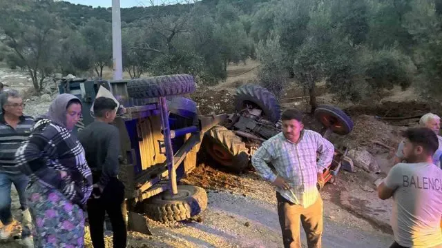 Bozdoğan'da Traktör Devrildi: Sürücü Yaralandı Bozdoğan'da Traktör Devrildi: Sürücü Yaralandı