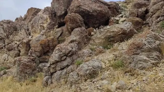 Özalp'te Yıldırımın İsabet Ettiği 14 Yaşındaki Çocuk Öldü Özalp'te Yıldırımın İsabet Ettiği 14 Yaşındaki Çocuk Öldü