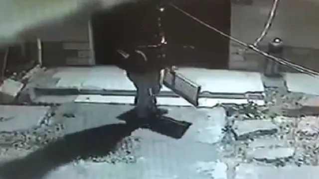 Karabük'te Kasklı Şüpheli Mazgalı Söktü