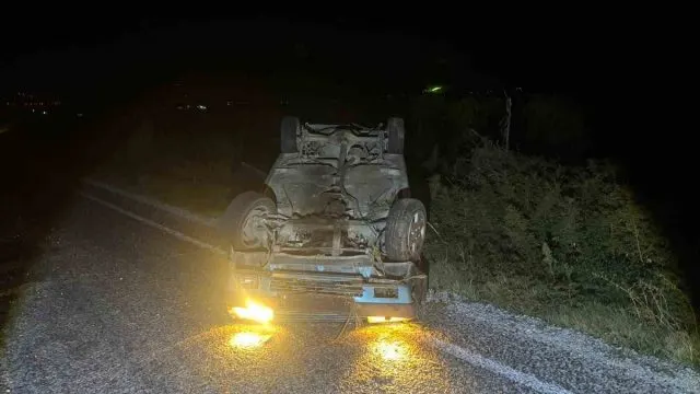 Alaşehir’de Takla Atan Otomobilin Sürücüsü Kazayı Yaralanmadan Atlattı