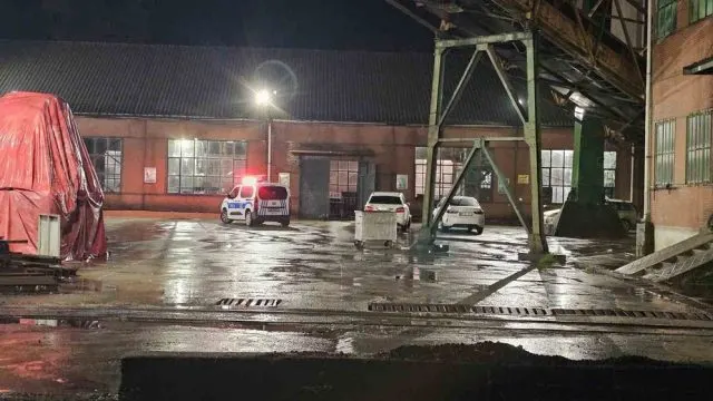 Zonguldak'ta Kozlu Maden Ocağında Siloya Düşen İ̇şçi Hayatını Kaybetti Zonguldak'ta Kozlu Maden Ocağında Siloya Düşen İ̇şçi Hayatını Kaybetti