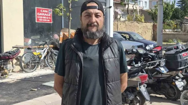 Eskişehir’de Çalınan Motosiklet, Sahibinin Gideceği Tamirciye Getirildi Eskişehir’de Çalınan Motosiklet, Sahibinin Gideceği Tamirciye Getirildi
