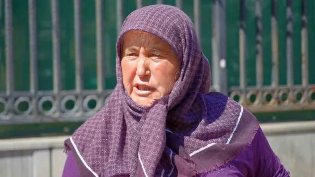 Antalya Kepez'de Konut Bekleyen Vatandaşlardan Dolandırıcılık Suçlaması