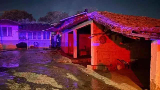 Kırklareli Babaeski'de Ev Yangınında 51 Yaşındaki Tarık Kuş Yaşamını Yitirdi