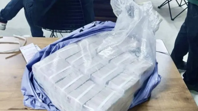 Mizan Şüphelisi M.ö. Pendik'teki Evinde Yakalandı: 3 Milyon 912 Bin 800 Lira Ele Geçirildi