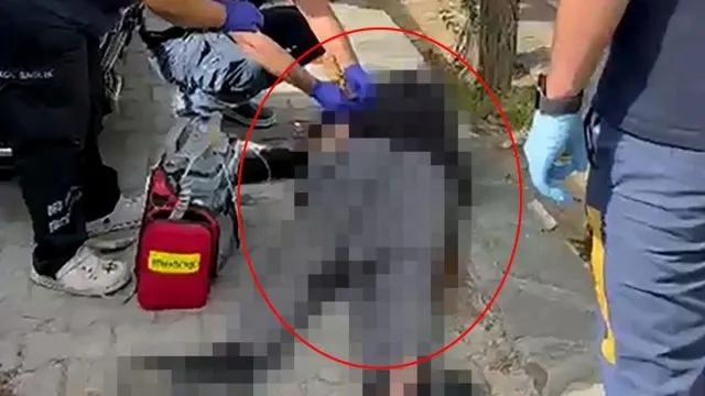 Kaldırımda Yürürken Düşen 85 Yaşındaki Hasan Ayvaz Hayatını Kaybetti Kaldırımda Yürürken Düşen 85 Yaşındaki Hasan Ayvaz Hayatını Kaybetti
