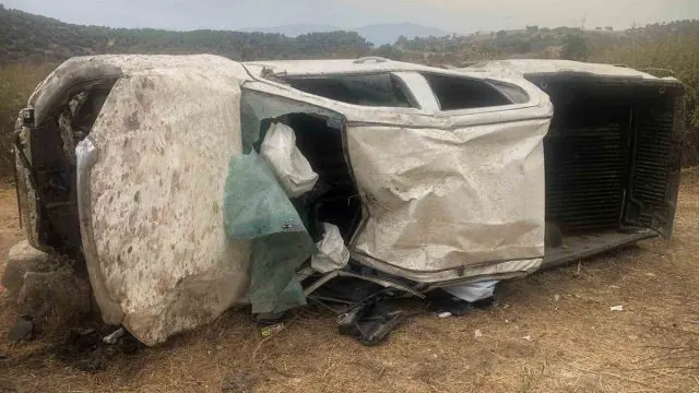 Aydın Karpuzlu'da Kamyonet Takla Attı: 3 Yaralı