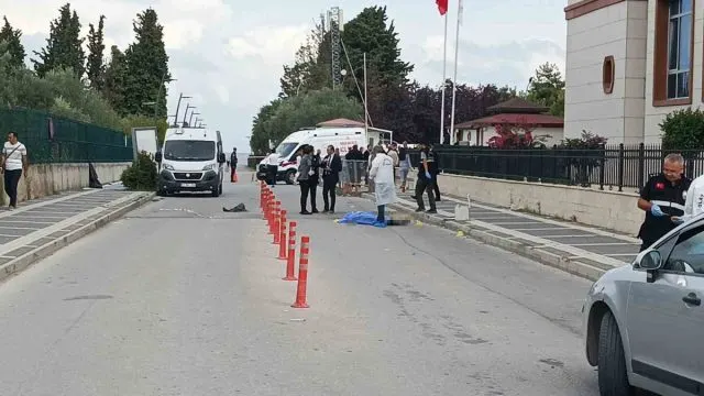 Yalova Adliyesi Önündeki Cinayette Dört Sanık Hakim Karşısında
