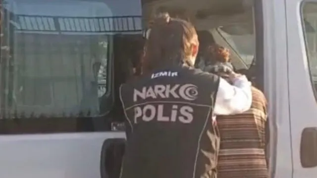 İzmir’de Uyuşturucu Suçüstü Yakalanan Şüphelinin 22 Yıl 6 Ay Hapis Cezası Çıktı
