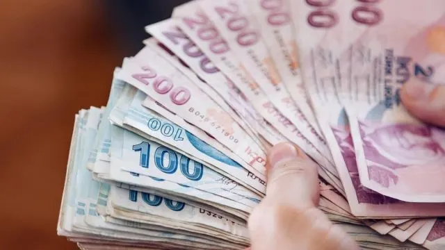 Imf Türkiye İçin Büyüme Beklentisini Aşağı Çekti
