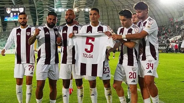 Bandırmaspor, Tolga Kalender Anısına Vanspor’u Mağlup Etti Bandırmaspor, Tolga Kalender Anısına Vanspor’u Mağlup Etti