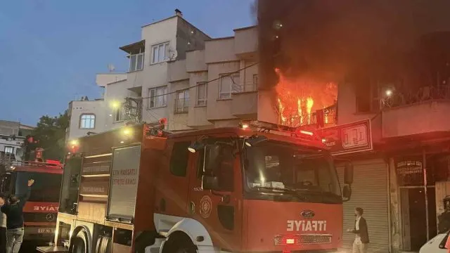 Nizip’teki Ev Yangınında Yaralanan Çocuk 9 Gün Sonra Öldü